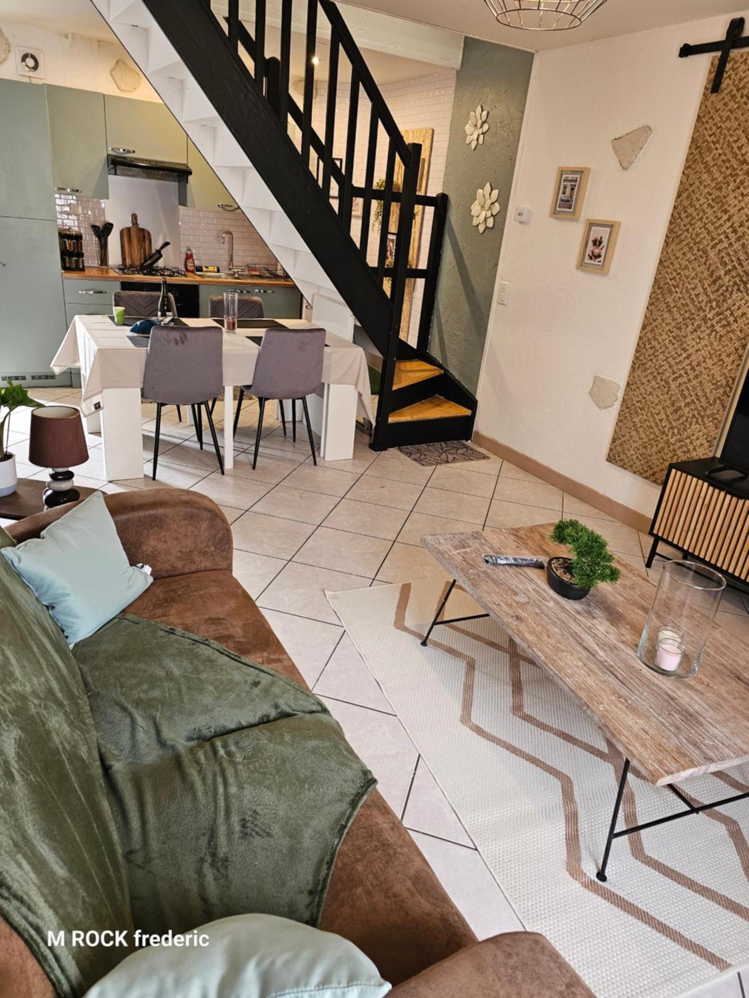 Apartment Maison De Avec Jardin Privatif